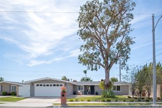 313 Esther Street