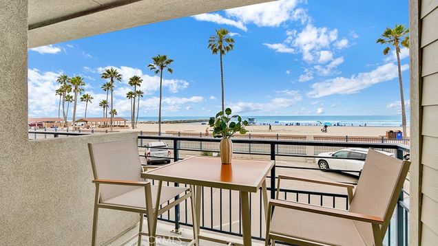 1202 N Pacific Street Unit 203A