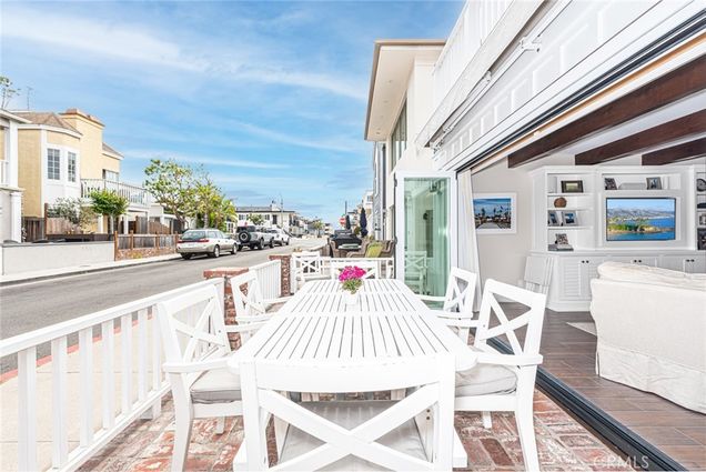 213 34th Street Newport Beach, CA House Active - Photo 1 of 32. Opens carousel modal