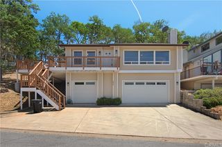 2458 Captains Walk