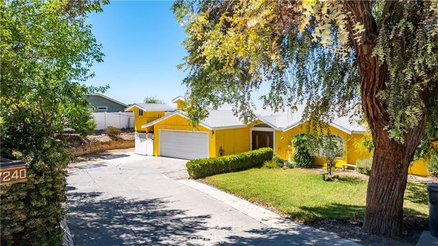 7240 Iverson Place
