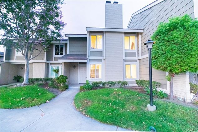 5 Amberwood Irvine, CA Condo Sold - Photo 1 of 12. Opens carousel modal
