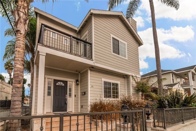 25 Belmont Avenue Long Beach, CA House Sold - Photo 1 of 25. Opens carousel modal
