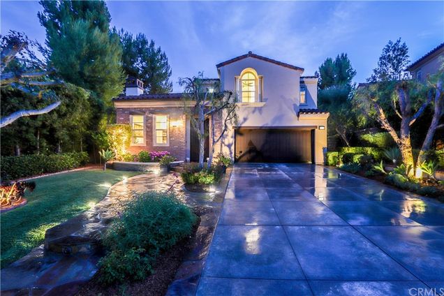 42 Arcade Irvine, CA House Sold - Photo 1 of 68. Opens carousel modal