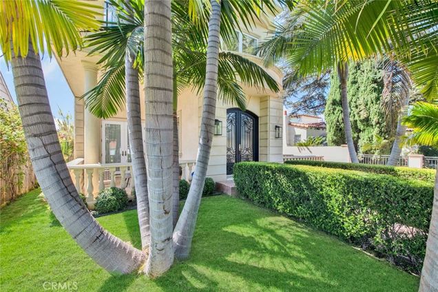 123 N Doheny Drive Beverly Hills, CA House Sold - Photo 1 of 1. Opens carousel modal