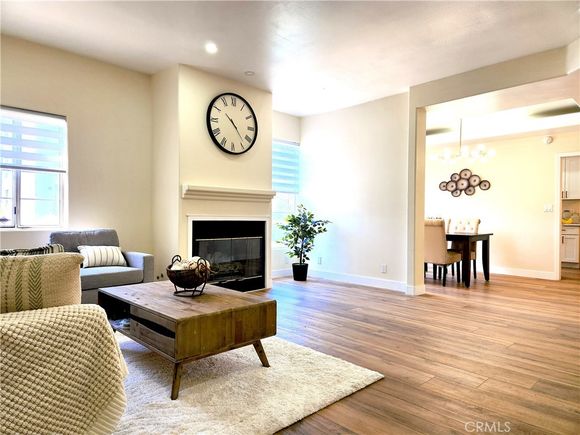 5240 Vantage Avenue Unit 101