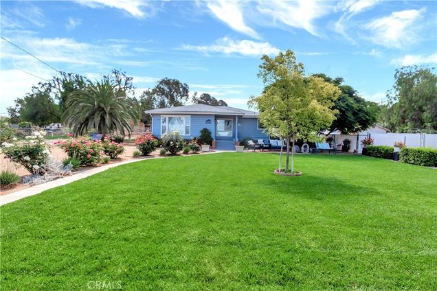 2791 Valley View Avenue