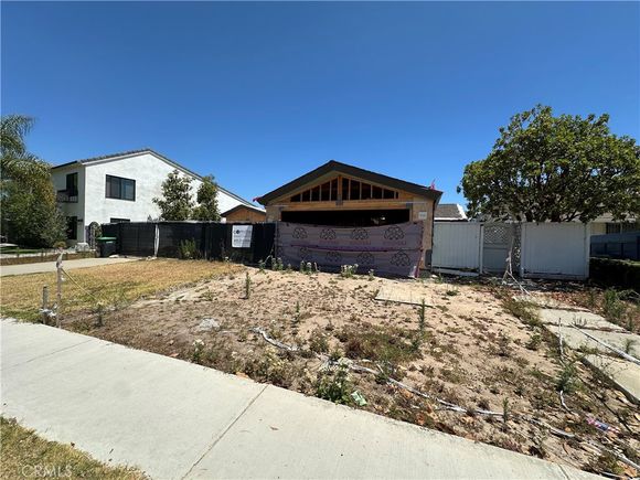 1901 Mariners Drive