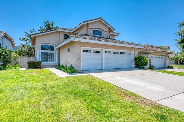 1017 Honeysuckle Drive