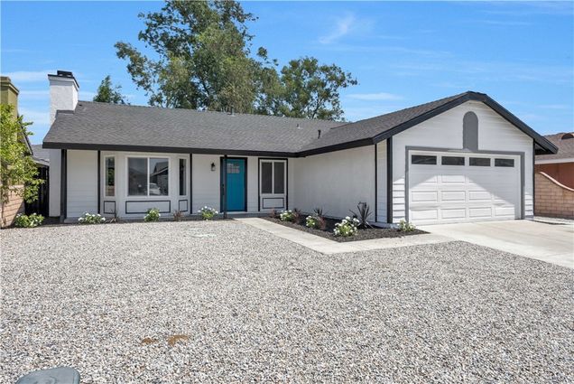 15250 Holly Drive