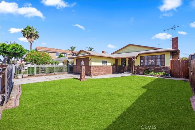 3929 W 119th Place