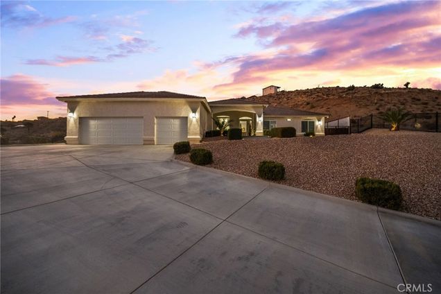 7590 Arrowhead Lake Road