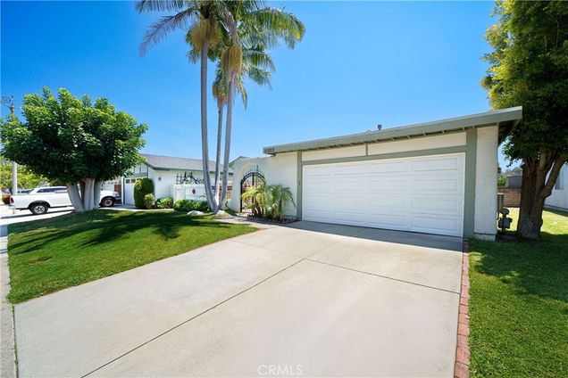 21522 Pedroso Mission Viejo, CA House Active - Photo 1 of 48. Opens carousel modal