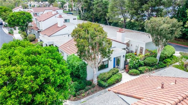 23 Morena Unit 32 Irvine, CA Townhouse Active - Photo 1 of 26. Opens carousel modal