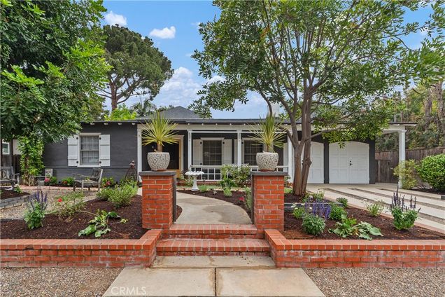 411 Edgewood Road