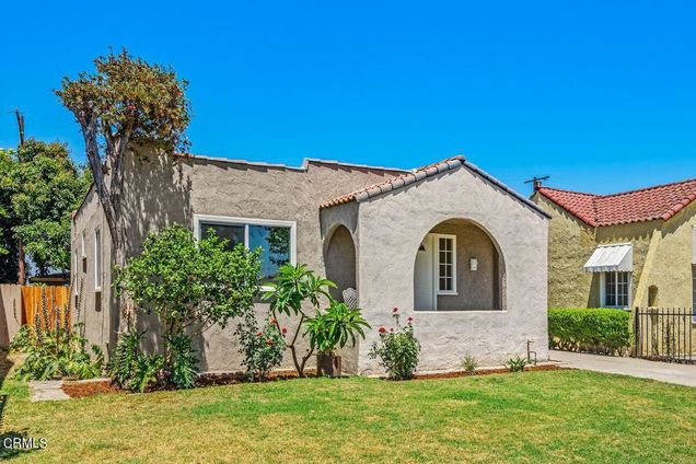 1519 E 82nd Street Los Angeles, CA House Sold - Photo 1 of 23. Opens carousel modal