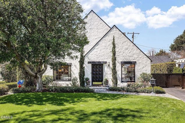 395 S San Marino Avenue Pasadena, CA House Sold - Photo 1 of 3. Opens carousel modal