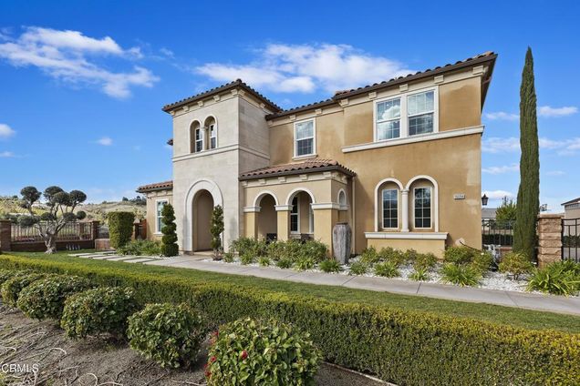 16094 Mariposa Avenue Riverside, CA House Active - Photo 1 of 67. Opens carousel modal