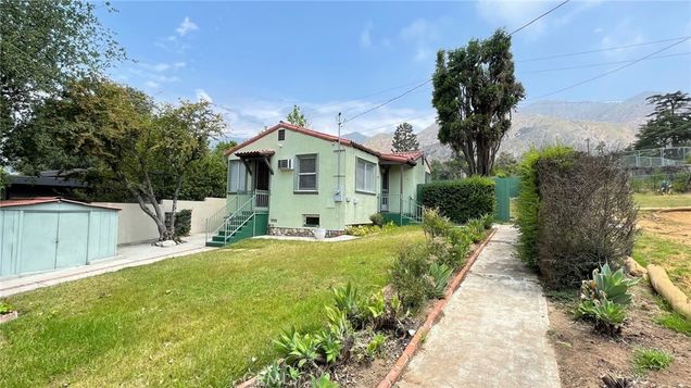 285 Wapello Street Altadena, CA House Active - Photo 1 of 26. Opens carousel modal