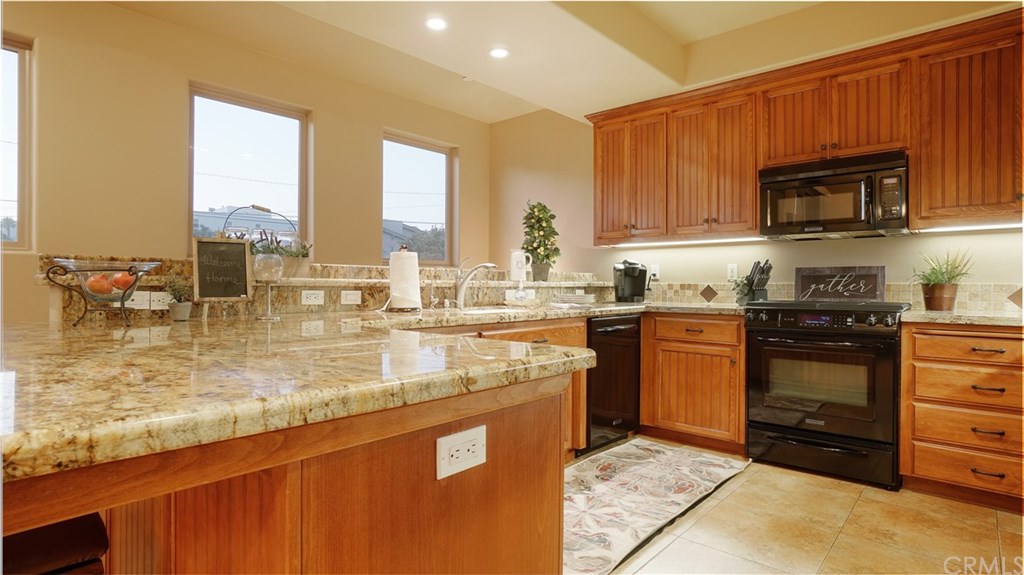 230 Ocean View Ave, Pismo Beach, CA 93449 Estately 🧡 MLS PI19213925