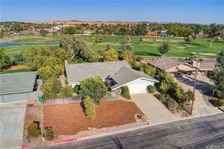 1121 Putter Avenue