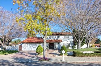 4596 Lamplighter Lane