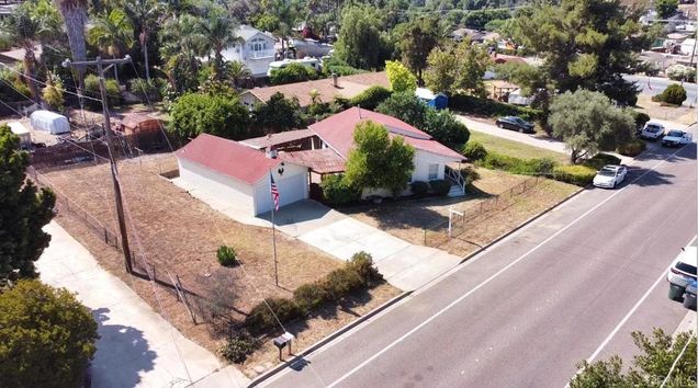 1211 Bermuda Ln