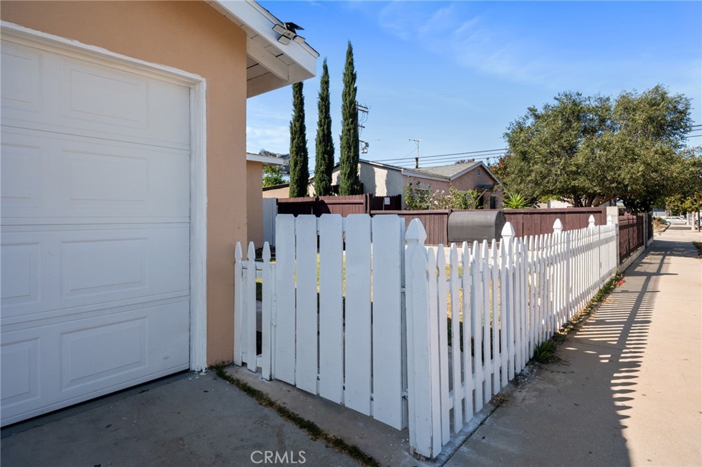 25827 President Ave, Harbor City, CA 90710 Estately 🧡 MLS PV24199409