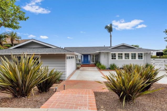 7292 Berry Hill Drive