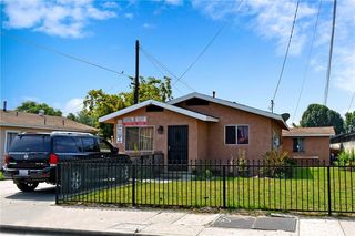 4920 Santa Ana Street