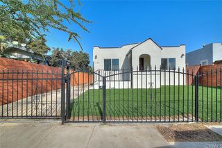 1123 E 76th Place