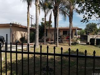 851 N Lilac Avenue