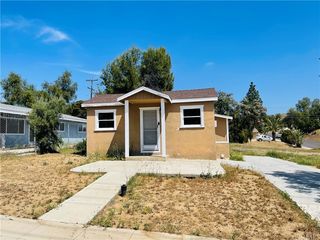 803 W Pottery Street