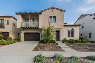 662 E Camellia Way