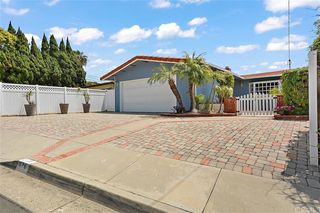 318 Avenida Sierra