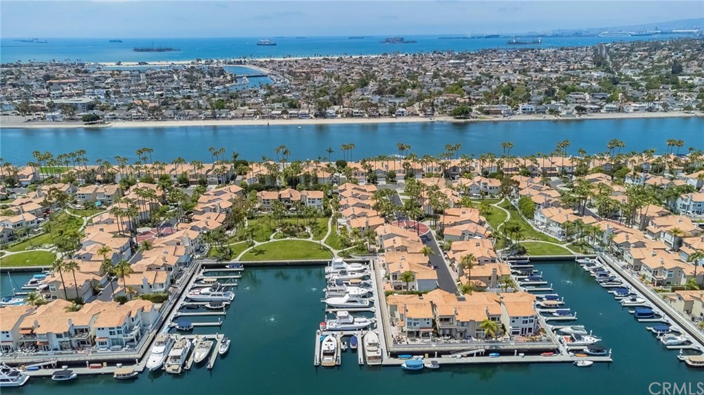 5693 Spinnaker Bay Dr, Long Beach, CA 90803 Estately 🧡 MLS PW21109289