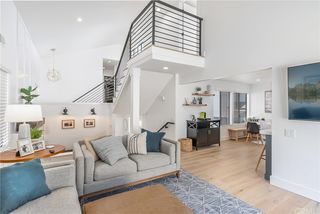1319 Lakeside Lane
