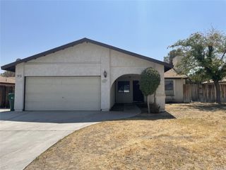606 N Sunland Drive