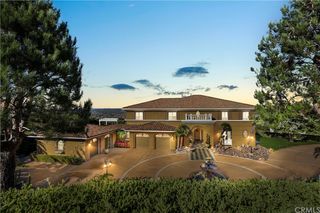 6180 Villa Flora