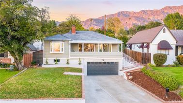 945 Beverly Way