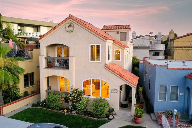 62 Corinthian Long Beach, CA House Sold - Photo 1 of 59. Opens carousel modal