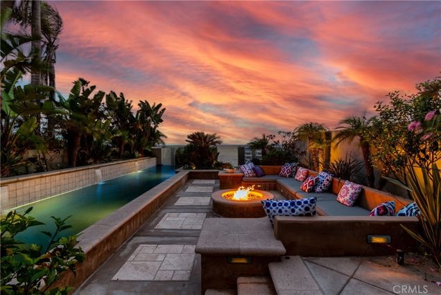546 Ocean Avenue Seal Beach, CA House Sold - Photo 1 of 44. Opens carousel modal