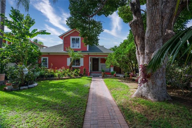 1118 W Center Street Anaheim, CA House Sold - Photo 1 of 9. Opens carousel modal