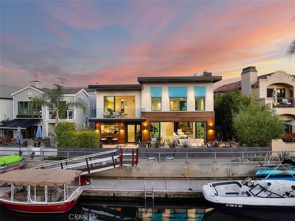 50 Rivo Alto Canal Long Beach, CA House Active - Photo 1 of 65. Opens carousel modal