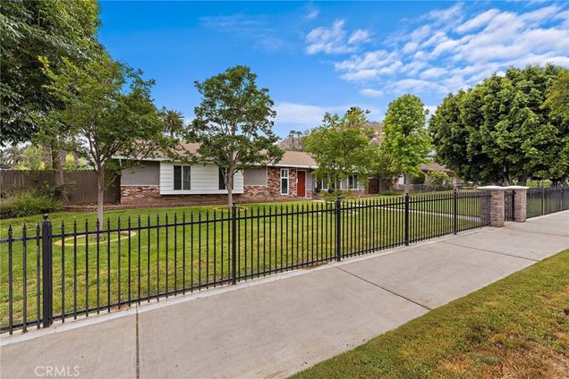 4574 Mission Inn Avenue Riverside, CA House Sold - Photo 1 of 39. Opens carousel modal