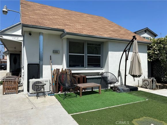 1375 1377 S Cochran Avenue Los Angeles, CA Multifamily Active - Photo 1 of 6. Opens carousel modal