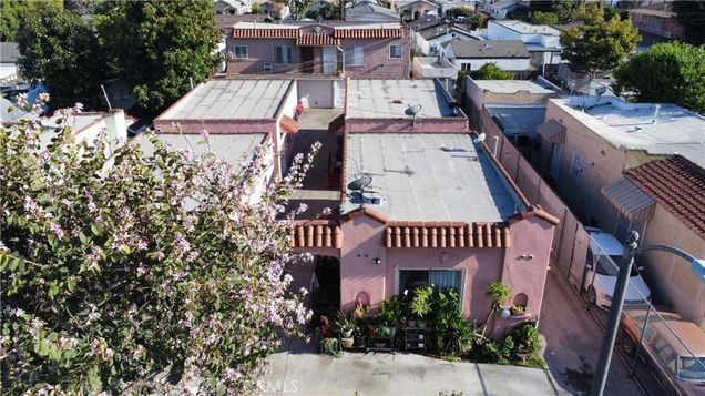 124 E 74th Street Los Angeles, CA Multifamily Active - Photo 1 of 3. Opens carousel modal