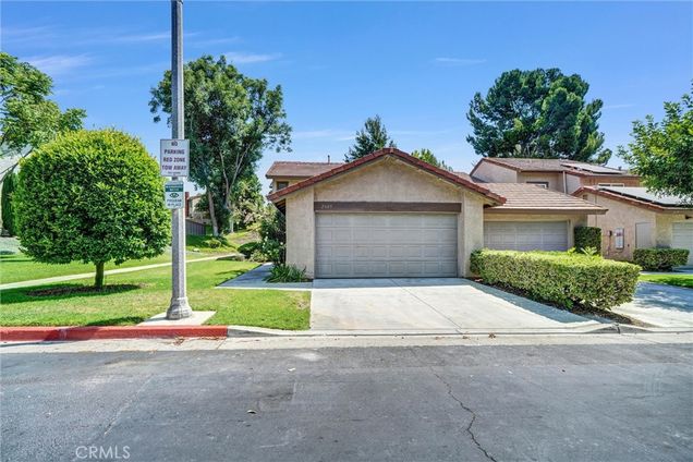 2609 Cypress Point Drive