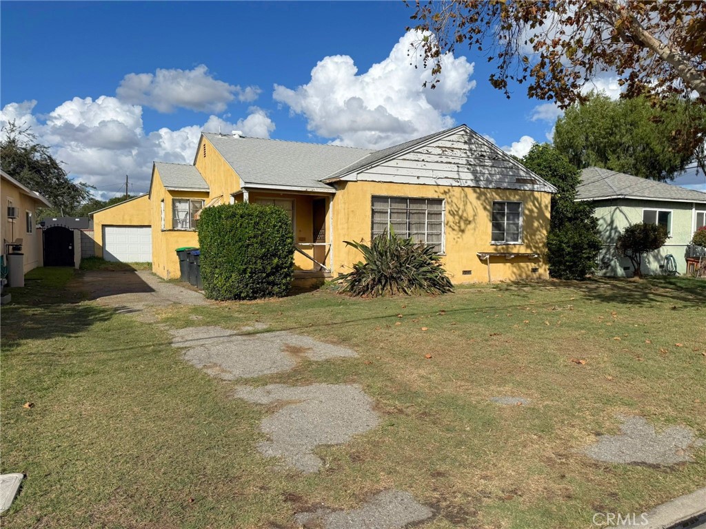 Make A Rumpus Room 9153 Rendalia St, Bellflower, CA 90706 | Land Lease Ready