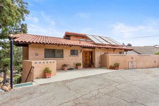 315 Camino Del Monte